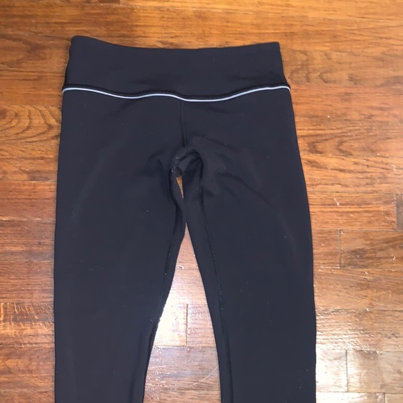 lululemon athletics - Picture 1 of 5